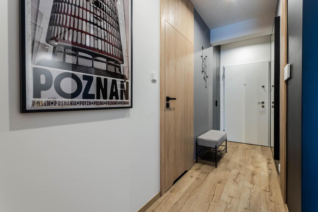 Klimatyzowany Apartament Very Berry Z Parkingiem W Poznaniu By Noclegi Renters Esterno foto