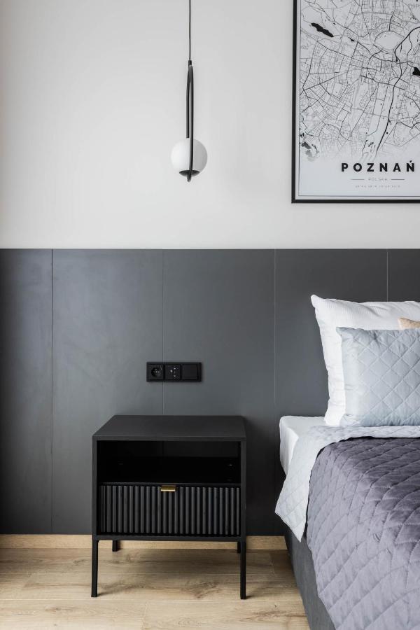 Klimatyzowany Apartament Very Berry Z Parkingiem W Poznaniu By Noclegi Renters Esterno foto