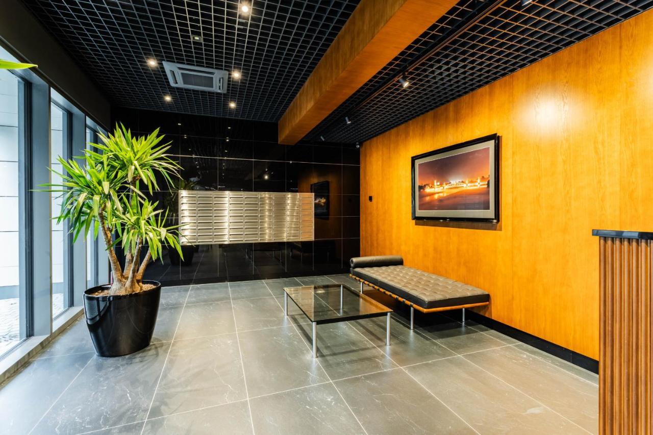 Klimatyzowany Apartament Very Berry Z Parkingiem W Poznaniu By Noclegi Renters Esterno foto